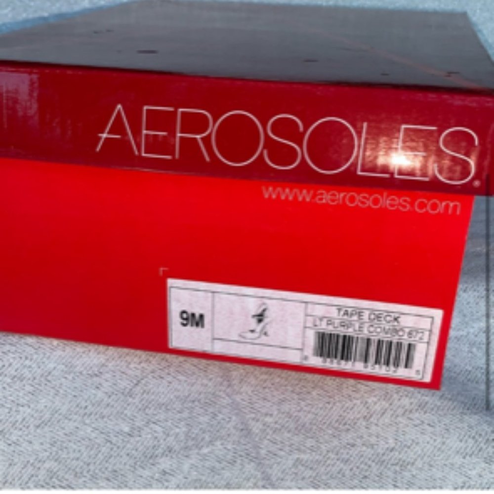 NWT Aerosoles “Tape Deck” suede 9 new in box lilac grey - Picture 2 of 11